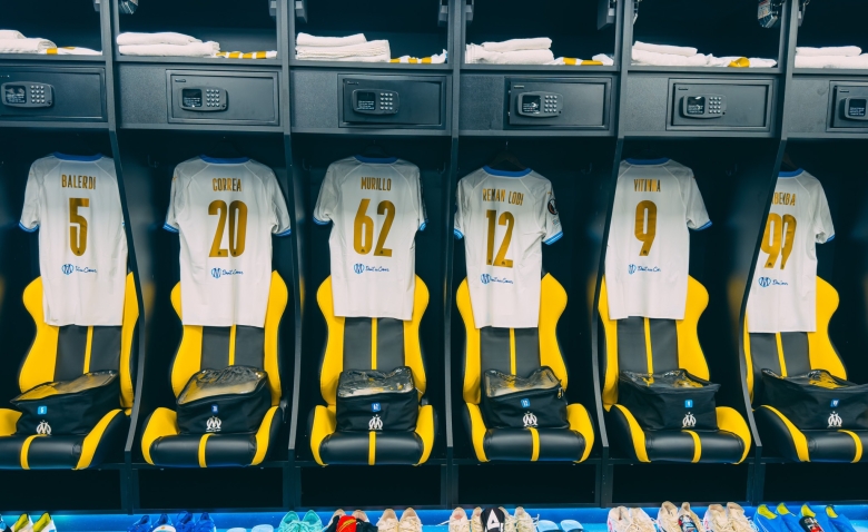 Illustration : "Mercato OM : Les Olympiens doublés pour une signature hivernale convoitée ?"
