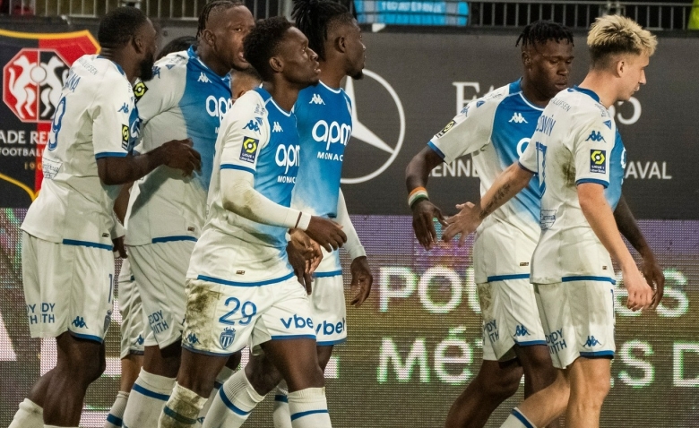 Illustration : "AS Monaco : Un joueur d'Hütter récolte les louanges après Rennes ! "