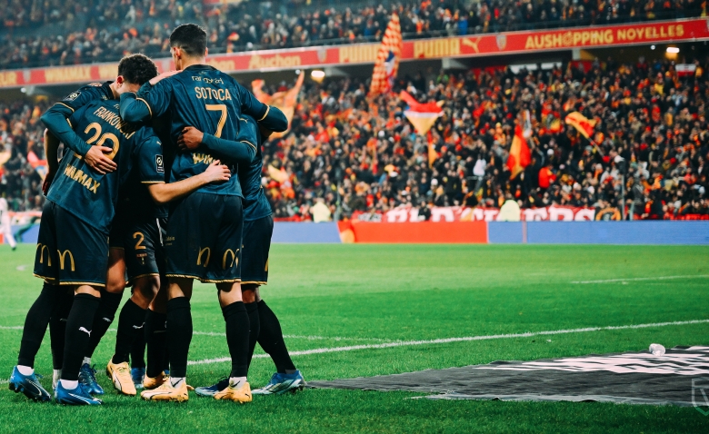 Illustration : "RC Lens : Un détail favorable aux Lensois contre Monaco en coupe !"