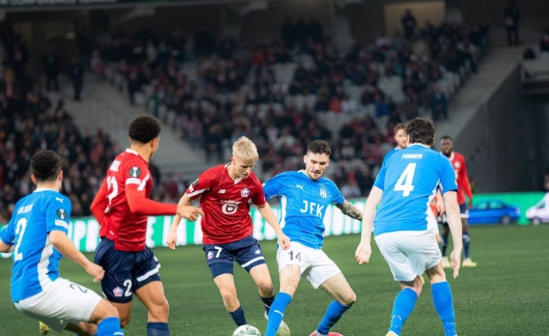 Illustration : "LOSC : Une récompense relance un débat chez les Dogues "