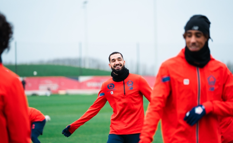 Illustration : "LOSC : Un changement majeur dans le onze inquète avant la reprise"