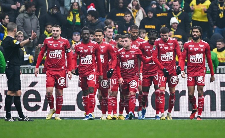 Illustration : "Mercato Rennes : Une nouvelle piste rapidement débusquée dans l’entrejeu ?"