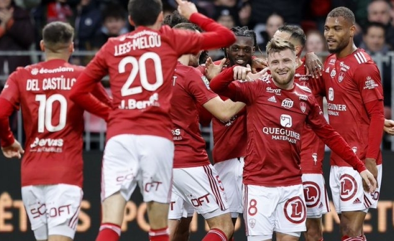 Illustration : "Stade Brestois : Une déclaration ravit les supporters avant la suite de la saison ! "