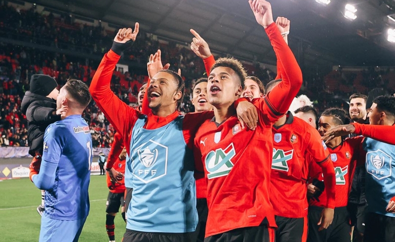 Illustration : "Stade Rennais : Un détail favorable retient l’attention après la qualification contre l’OM !"