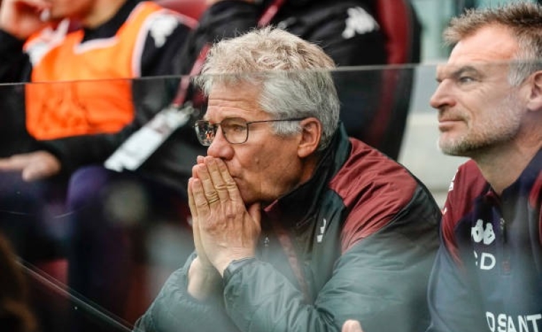 Illustration : "FC Metz : Bölöni cinglant avec ses joueurs après Lorient "