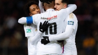 Illustration : "OL : Les choix de Pierre Sage retiennent l'attention après la victoire contre le LOSC !"