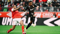 Illustration : "Stade de Reims - RC Lens : Un carton rouge flagrant oublié par le corps arbitral ?"