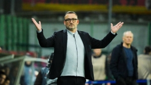 Illustration : RC Lens : Une image insolite observée lors du déplacement à Fribourg ! 