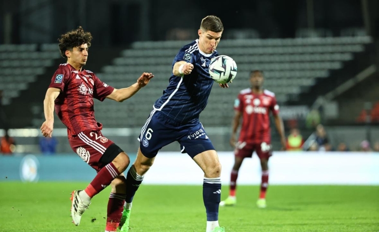 Illustration : "Bordeaux : La direction à nouveau interpellée par une légende du club"