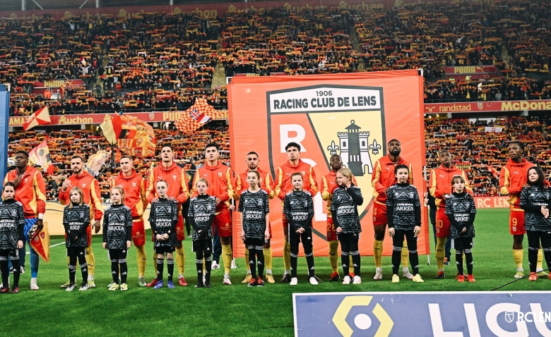 Illustration : "RC Lens : Un discours retient l'attention en pleine trêve internationale "