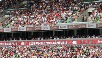 Illustration : "FC Metz : Un joueur grenat au cœur d'une décision cruciale pour sa carrière"