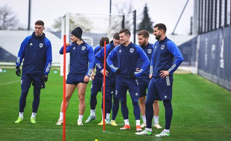 Illustration : "Mercato Bordeaux : Un départ central se profile en fin de saison !"