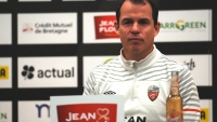 Illustration : "FC Lorient : Une erreur d'arbitrage pointée du doigt contre Brest"
