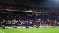 Illustration : "Mercato OL : Une décision déterminante pour l'avenir du banc lyonnais ! "