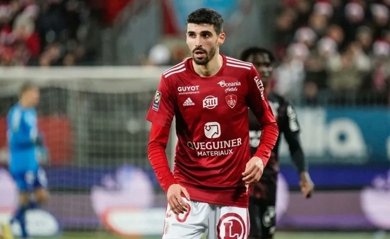 Illustration : "Stade Brestois : Une décision arbitrale fait (encore) enrager le SB29 contre Monaco"