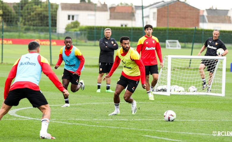 Illustration : "RC Lens : Une décision fait grande polémique avant Marseille !"