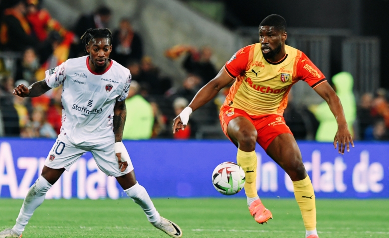 Illustration : "RC Lens : Une source d'inquiétude malgré la victoire contre Lorient"