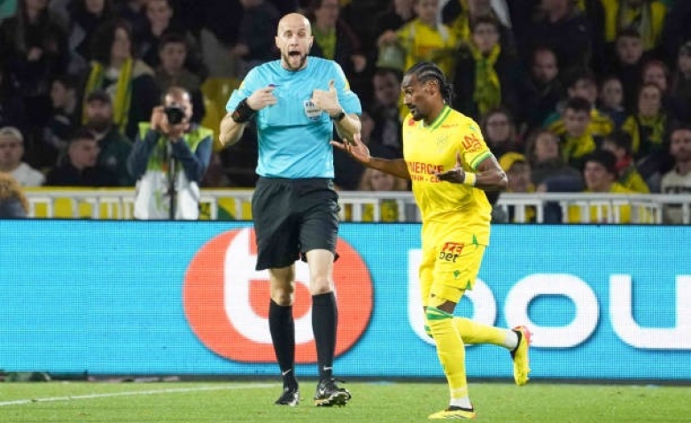 Illustration : "FC Nantes : Une prise de parole polémique après la défaite contre le LOSC "
