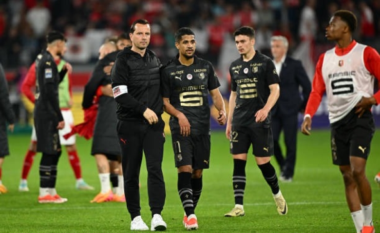 Illustration : "Mercato Rennes : Un transfert en passe de mettre le club dans l'embarras ! "