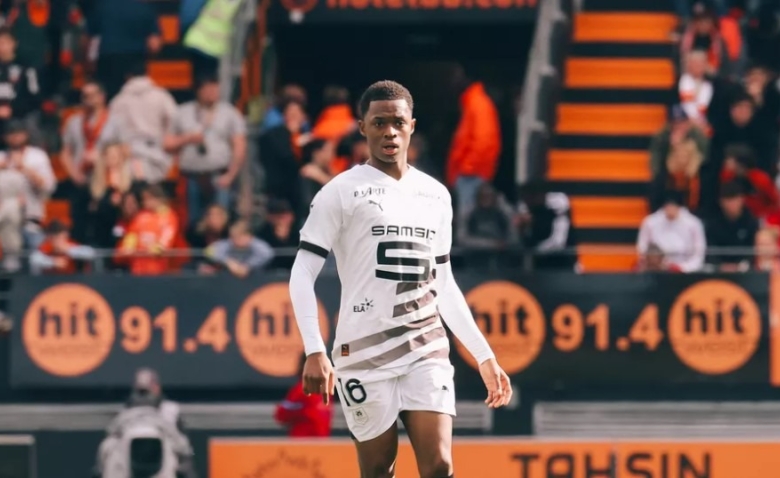 Illustration : "Mercato Rennes : Massara face à un premier défi de taille !"