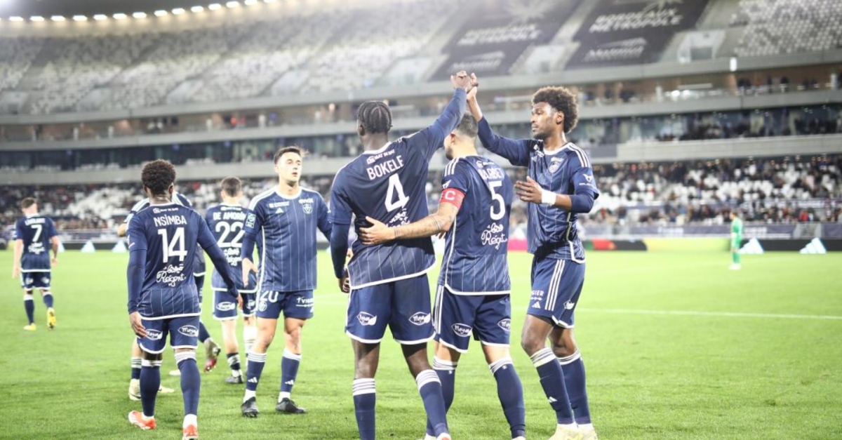 Lot De 200 Feuilles D'aggloméré Beige 8,5 X 11 Pouces (22 Mil) - Idéal Pour Emballage Et Envoi