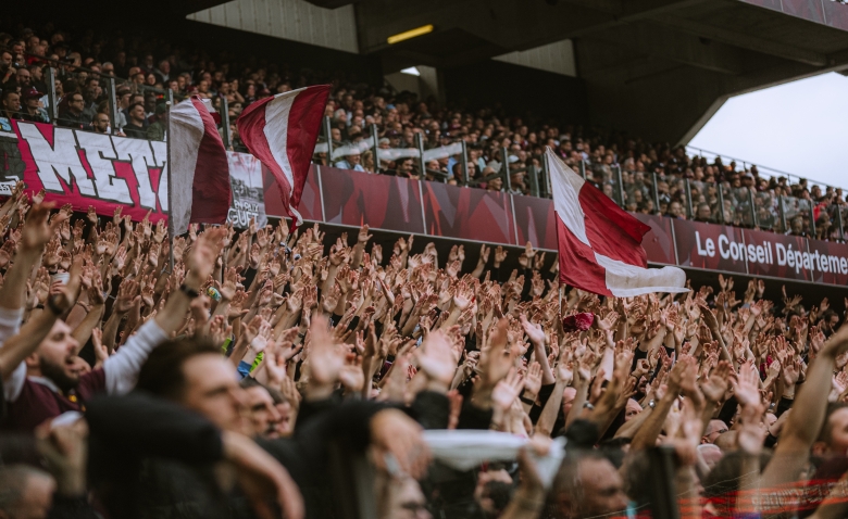 Illustration : "Mercato Metz : plusieurs départs et un coup de théâtre imminent"