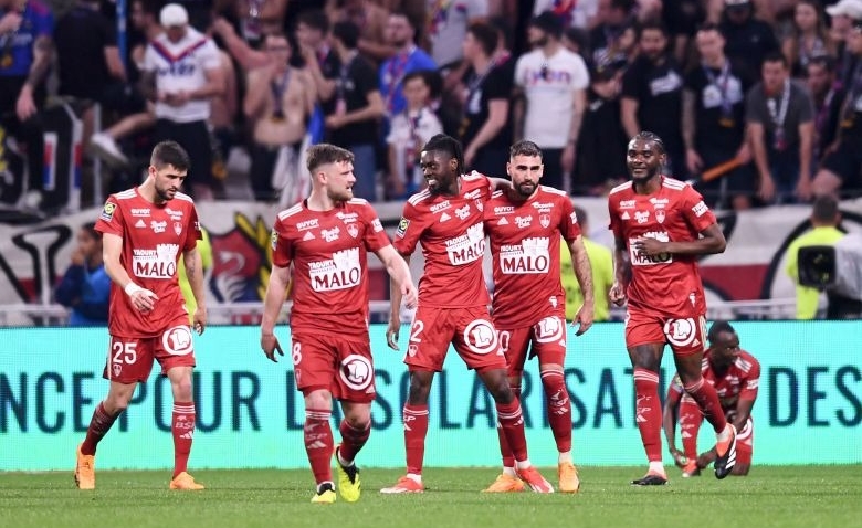 Illustration : "Stade Brestois : Nouvel événement marquant pour l'été de Bretons ! "