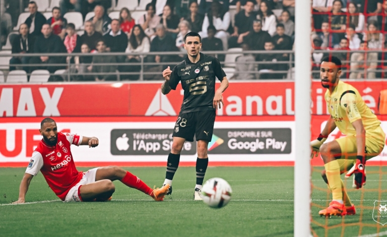 Illustration : "Mercato Rennes : Le départ d'un Rouge et Noir est imminent "