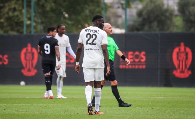 Illustration : "Mercato Nice : Encore une belle affaire dénichée chez un concurrent ! "