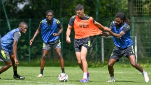 Illustration : Mercato FC Nantes : un titulaire sur le départ en pleine reprise !