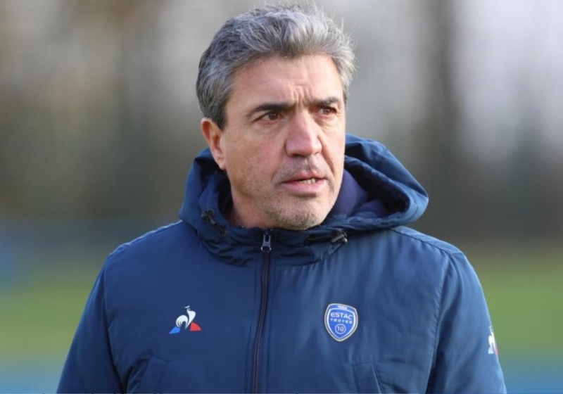 Illustration : ESTAC : Coup de tonnerre avant la reprise du championnat