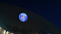 Illustration : "Mercato PSG : Deux pépites de Ligue 1 ciblées par les dirigeants cet été !"