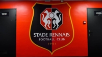 Illustration : "Mercato Rennes : Une signature très prometteuse officialisée, les supporters sont aux anges !"