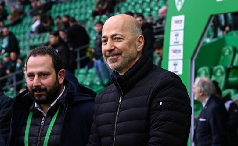 Illustration : "ASSE : Le discours rempli d'émotion de Gazidis à ses joueurs après le derby "