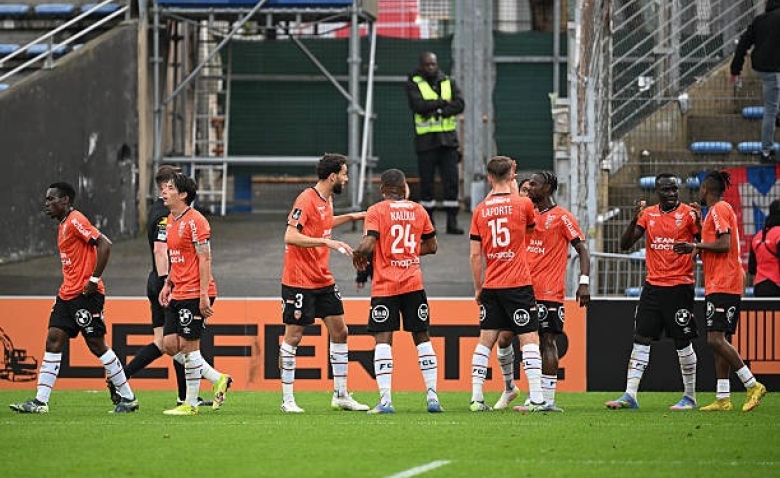 Illustration : "Mercato Lorient : Une piste très prometteuse activée juste après la montée !"