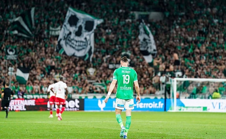 Illustration : "ASSE : Une voix importante s'élève et envoie les Verts en barrages !"