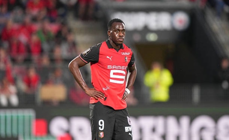 Illustration : "Mercato Rennes : Kalimuendo sur le départ, son successeur déjà identifié à l'étranger !"