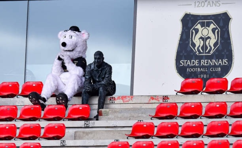 Illustration : "Mercato Rennes : Une signature alléchante en attaque tourne déjà au fiasco "