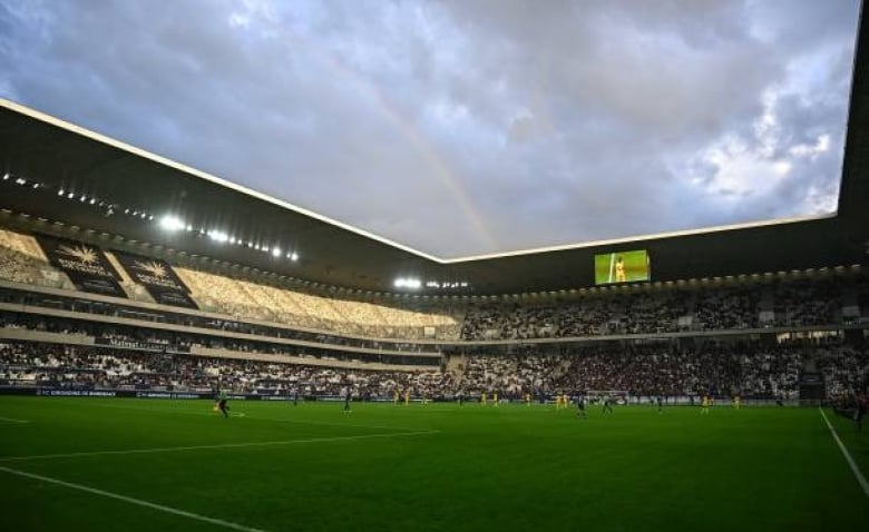 Illustration : "Bordeaux : Un gros coup de pression vient bouleverser les plans de Lopez pour l'été "