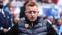 Illustration : "RC Lens : Pourquoi Will Still quitte-t-il vraiment les Sang et Or ?"