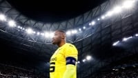 Illustration : "Mercato OM : Vers une destination très surprenante en Ligue 1 pour une légende du club ?"