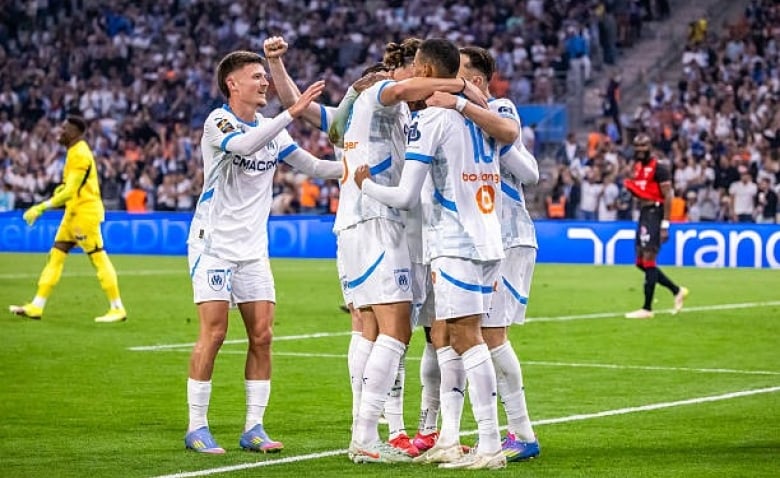 Illustration : "Mercato OM : Un départ et une signature tout proches d'être conclus par Longoria !"