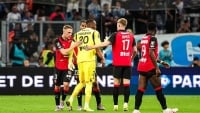Illustration : "Mercato Rennes : Un cador de L1 sollicite déjà Mandanda après son départ en grande pompe !"