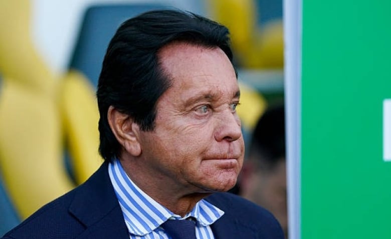 Illustration : "FC Nantes : Une décision radicale prise par Kita pour sauver les finances du club !"