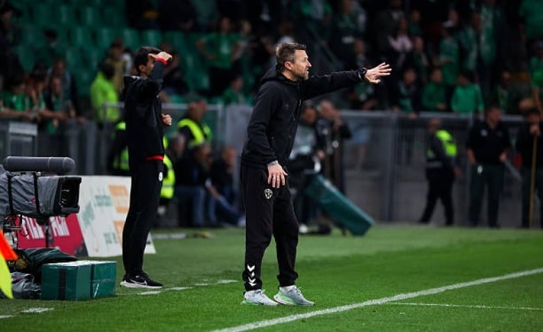 Illustration : "ASSE : Pourquoi Horneland n'est-il pas allé voir les supporters après la défaite contre le TFC ?"