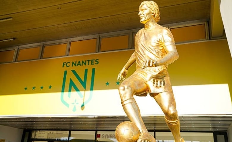 Illustration : "Mercato Nantes : Déjà une bonne nouvelle pour la signature d'un entraîneur très coté de L1 !"
