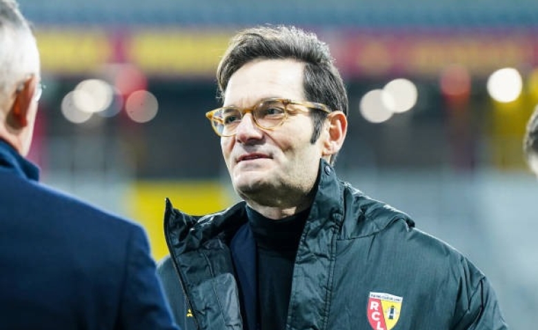 Illustration : "RC Lens : Oughourlian dévoile de grandes ambitions après le grand ménage en interne !"