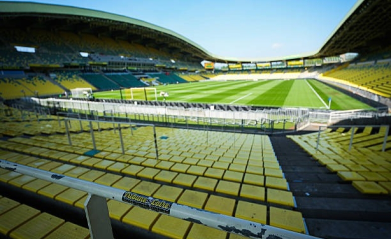 Illustration : "Mercato Nantes : Une piste déjà décriée pour succéder à Kombouaré sur le banc nantais "