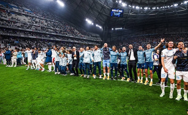 Illustration : "Mercato OM : Un cador anglais prêt à sortir le grand jeu pour un Marseillais de second plan !"