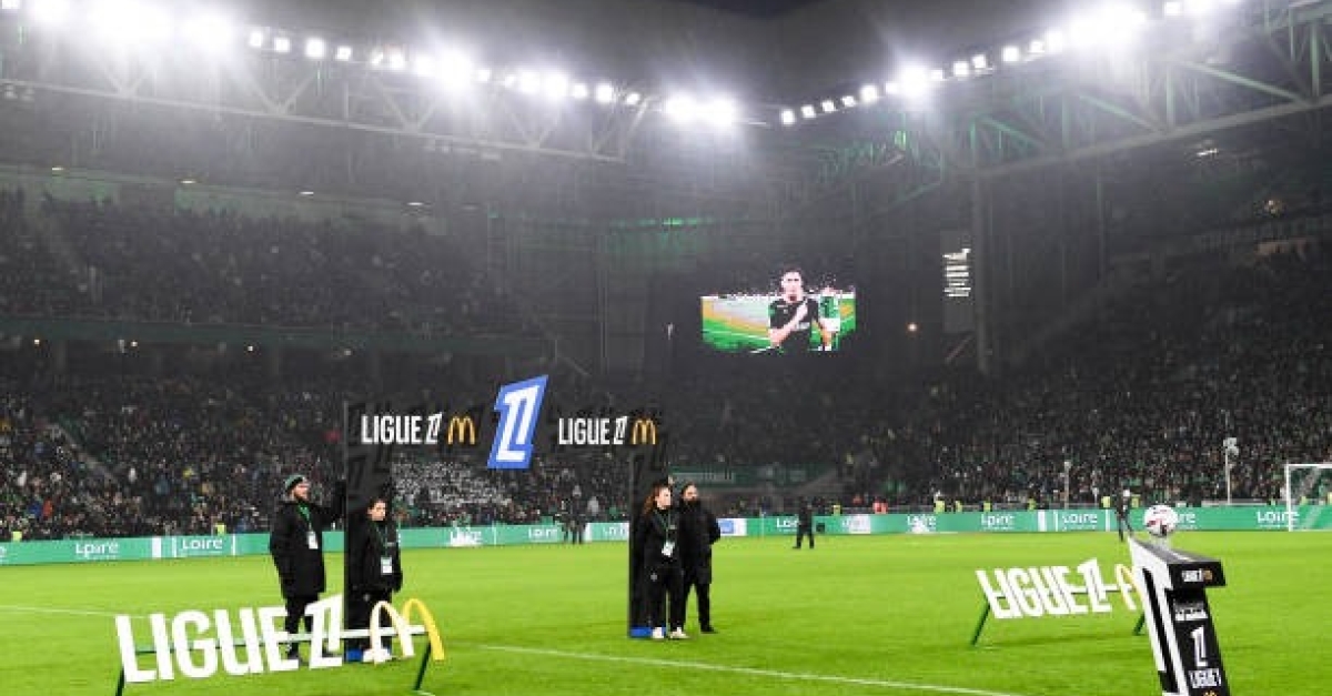Mercato ASSE : Un départ significatif sur le point d'être officialisé en défense